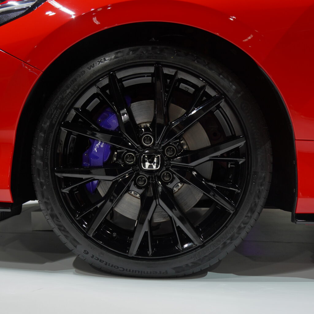 DSC05589-1024x1024 Top 5 Cars You Must See at KLIMS 2026: A Tech Enthusiast's Guide