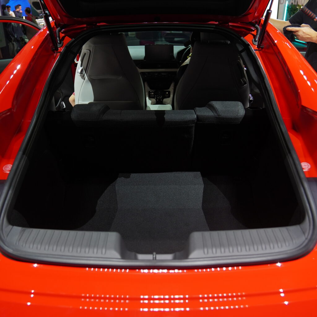 DSC05641-1024x1024 Top 5 Cars You Must See at KLIMS 2026: A Tech Enthusiast's Guide
