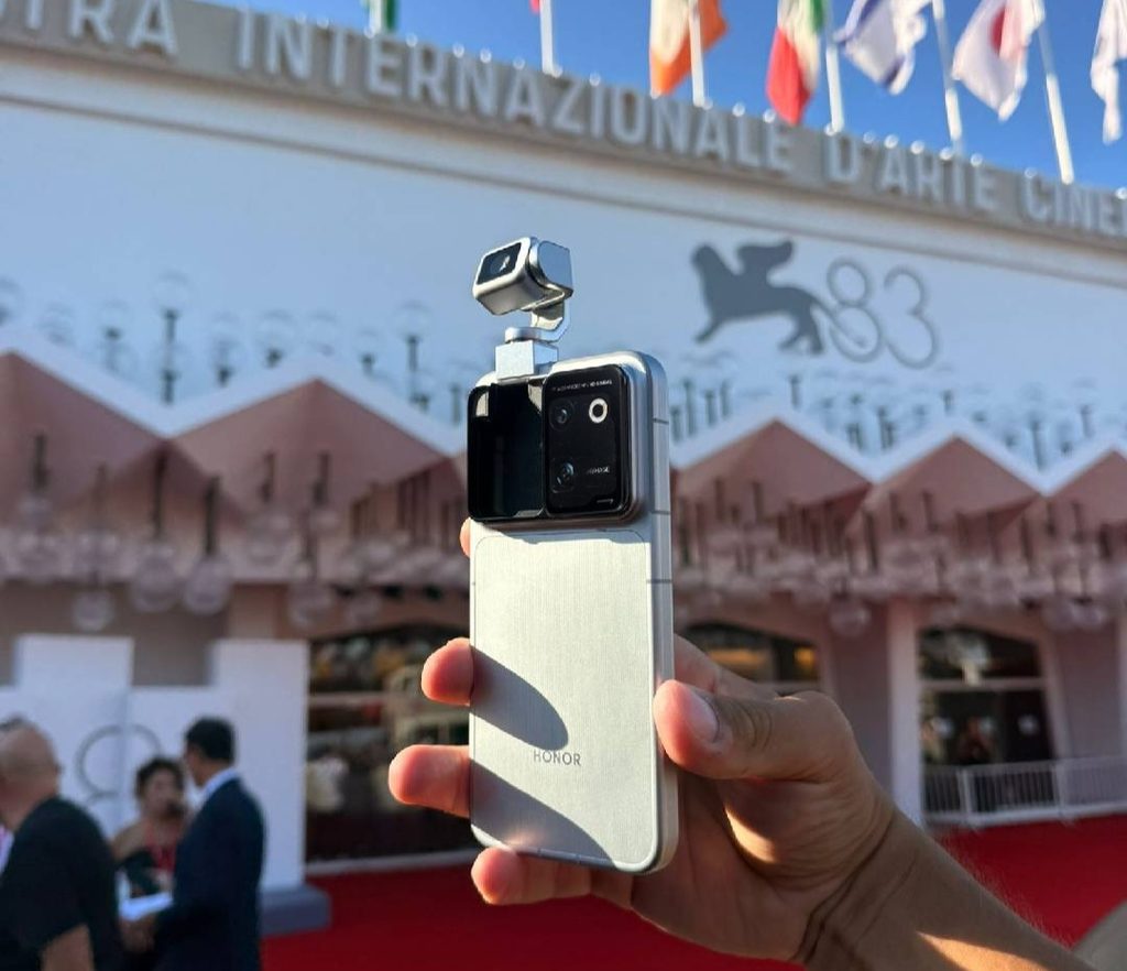 HONOR-Robot-Phone-on-Venice-International-Film-Festival-1-1024x882 HONOR Magic9 Pro Max Makes Its First Appearance at Venice Film Festival